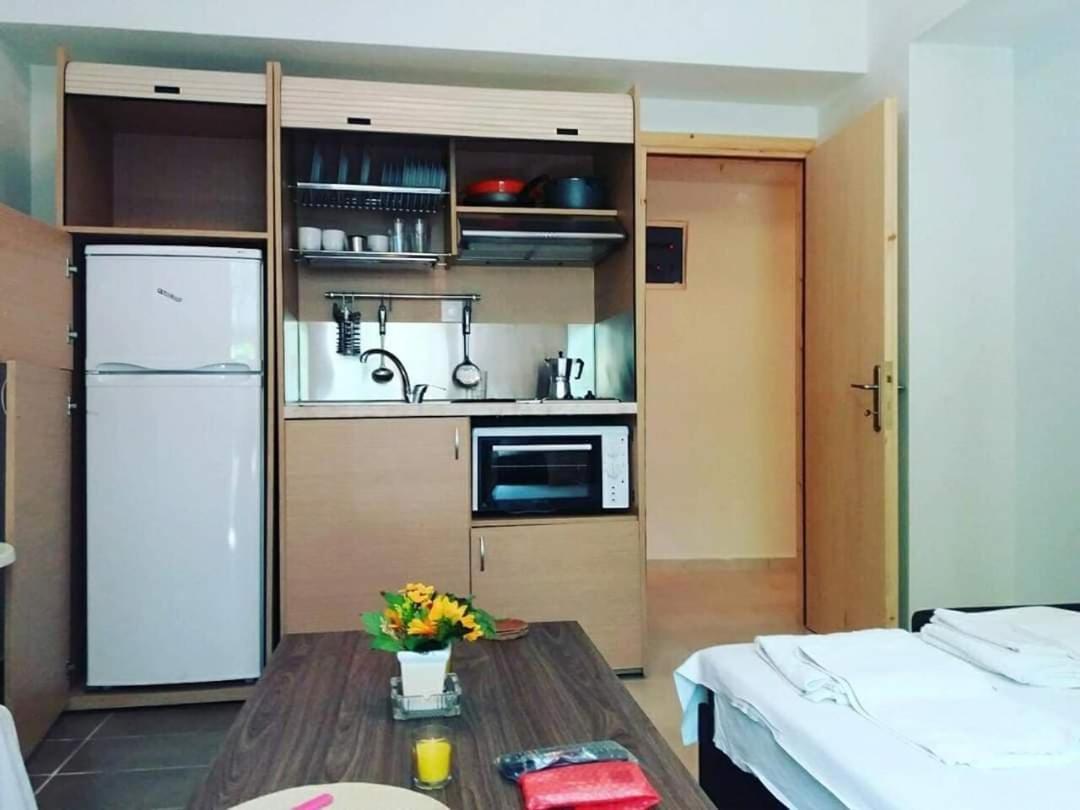 Elizabeth Hotel Kallithea  Bagian luar foto